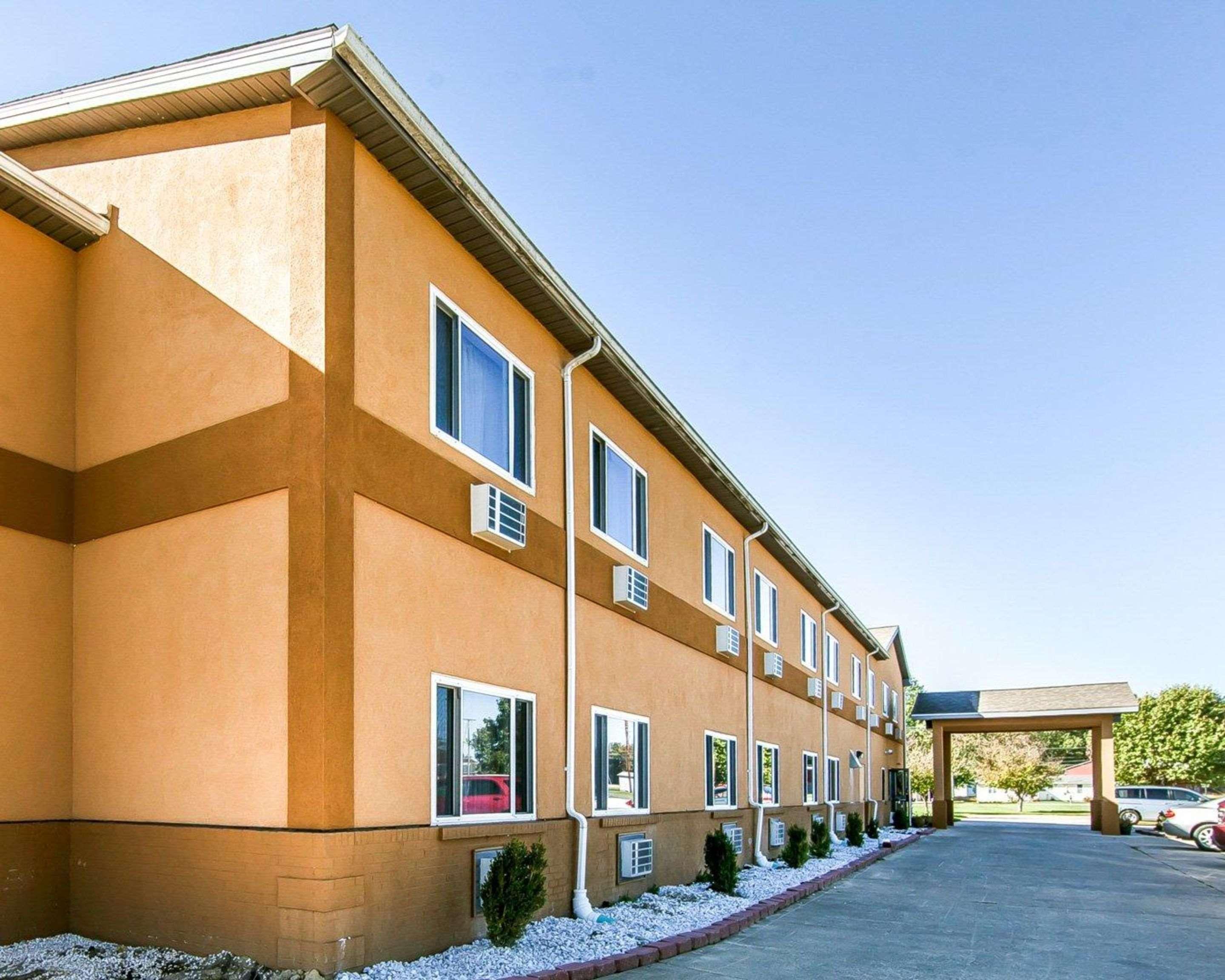 Quality Inn Seaman Exterior foto