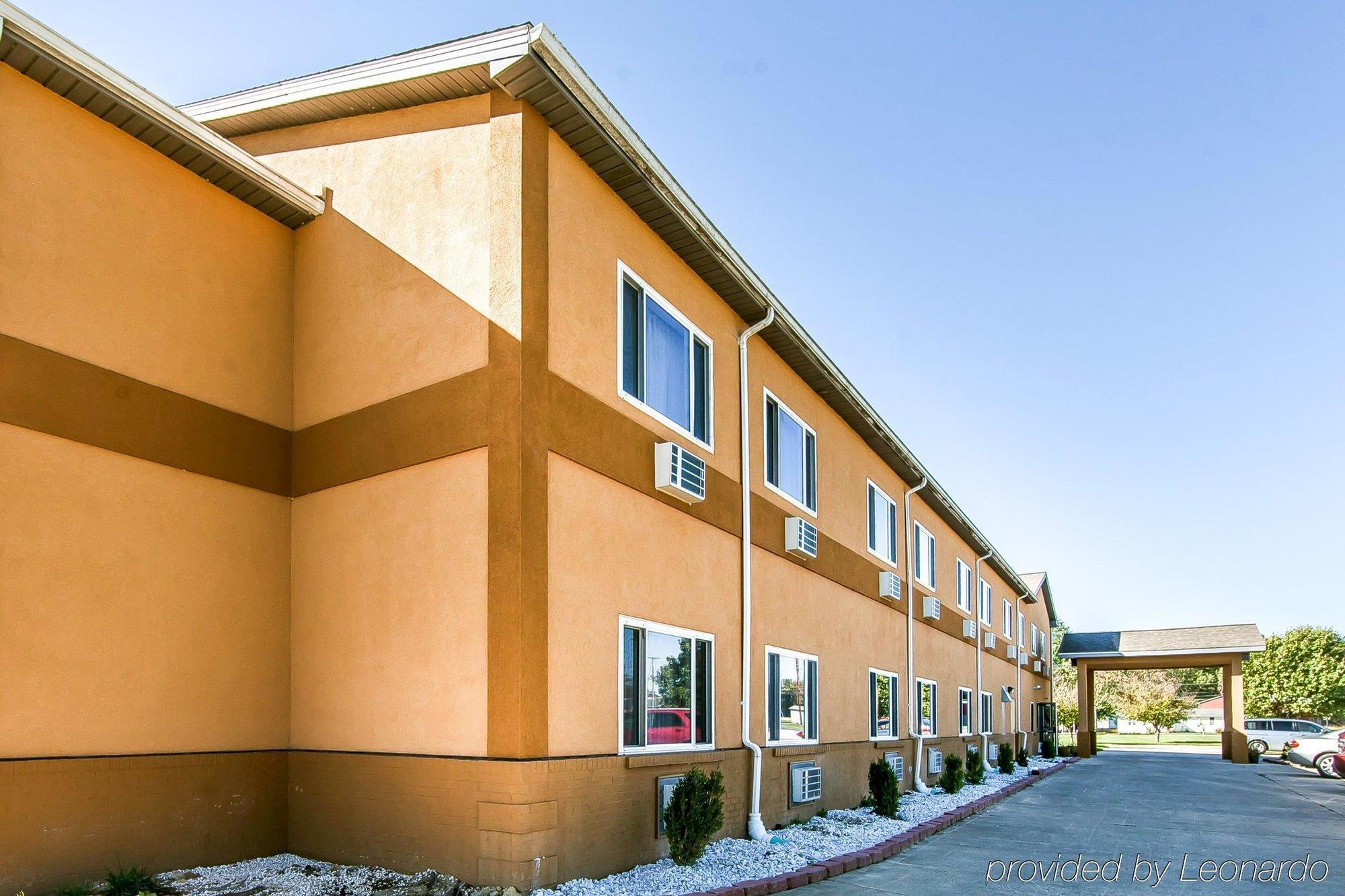 Quality Inn Seaman Exterior foto